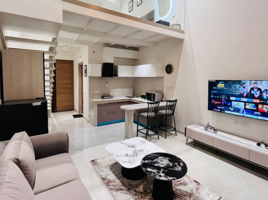 The Main StreeT Loft