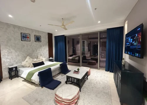 The Trenzy home : The Antique