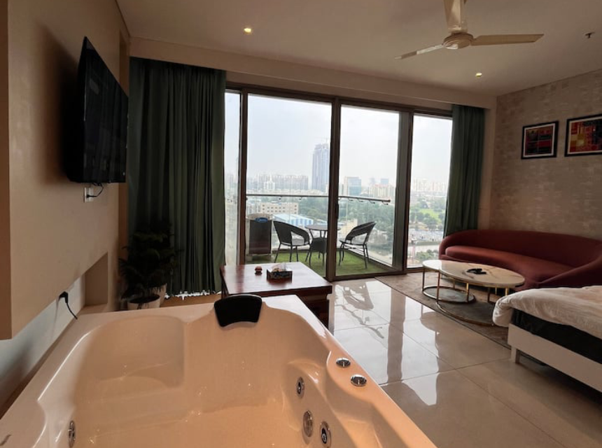 The Trenzy Home: Luxury 4